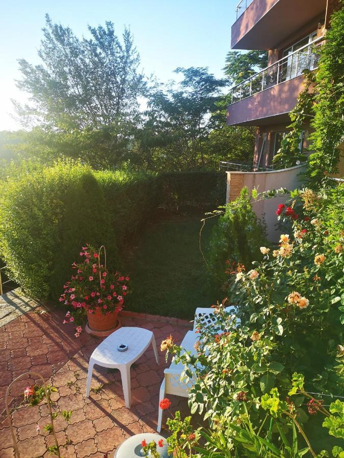 Complex Karia III Apartment Kavarna Luaran gambar