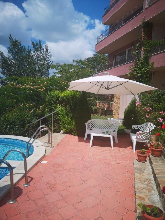 Complex Karia III Apartment Kavarna Luaran gambar